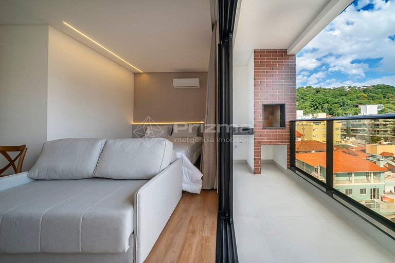 313 - Flat Moderno e Bem Localizado a 120 metros da praia de