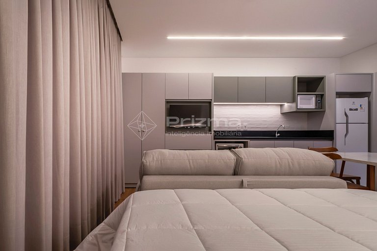 313 - Flat com café da manhã a 120m da praia
