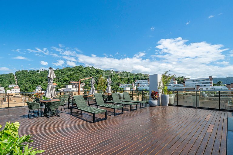 314 - Flat com café da manhã a 120m da praia