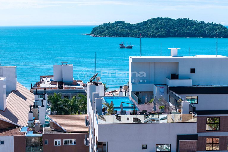 313 - Flat com café da manhã a 120m da praia