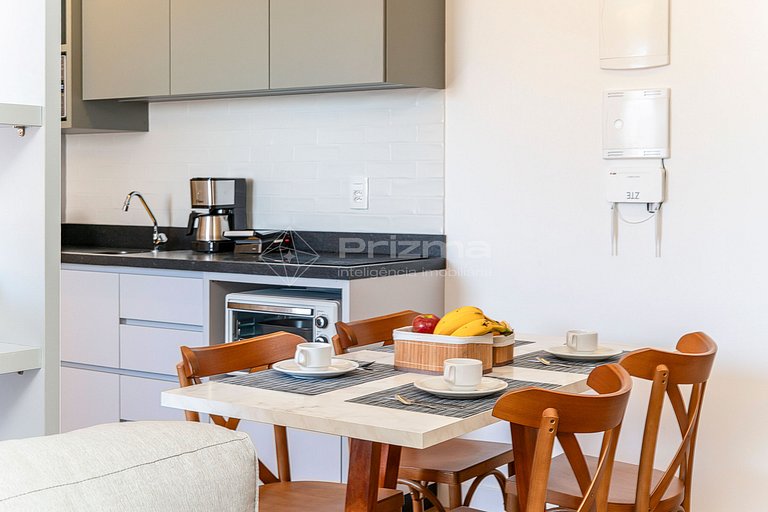 515 - Flat Moderno e Bem Localizado a 120 metros da praia de