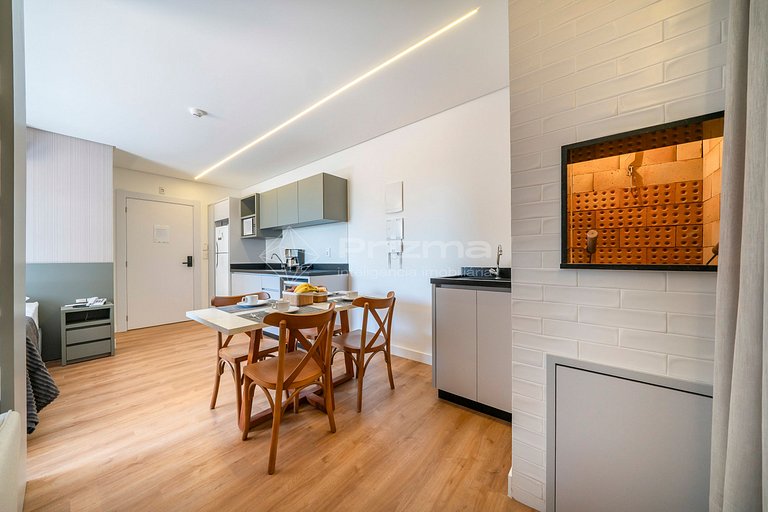 515 - Flat Moderno e Bem Localizado a 120 metros da praia de