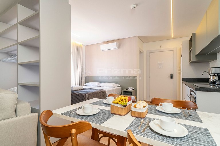 515 - Flat Moderno e Bem Localizado a 120 metros da praia de