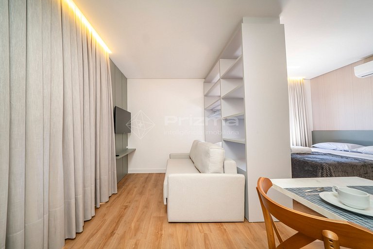 515 - Flat Moderno e Bem Localizado a 120 metros da praia de