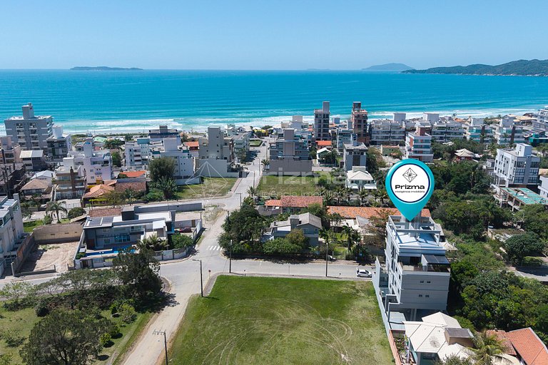 Apartamento Confortável com Duas Suítes na Praia do Mariscal