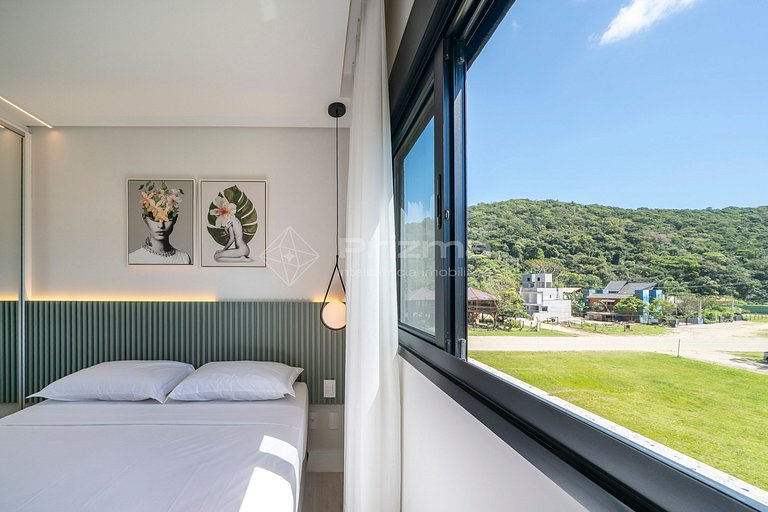 Apartamento Confortável com Duas Suítes na Praia do Mariscal