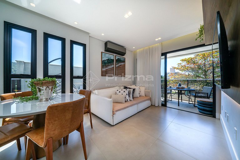 Apartamento Confortável com Duas Suítes na Praia do Mariscal