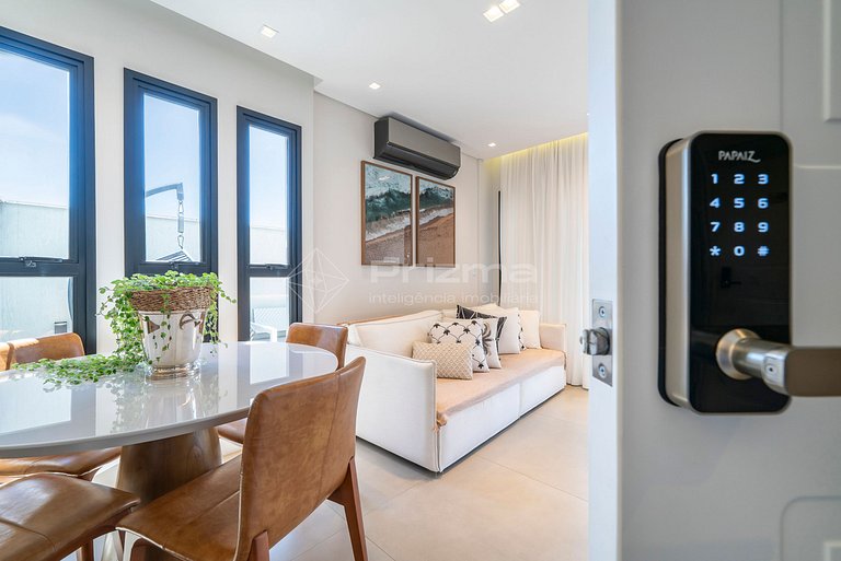 Apartamento Confortável com Duas Suítes na Praia do Mariscal