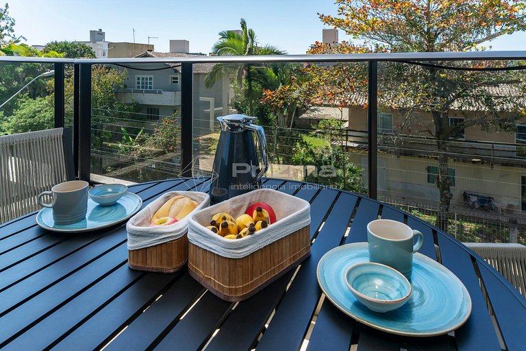 Apartamento Confortável com Duas Suítes na Praia do Mariscal