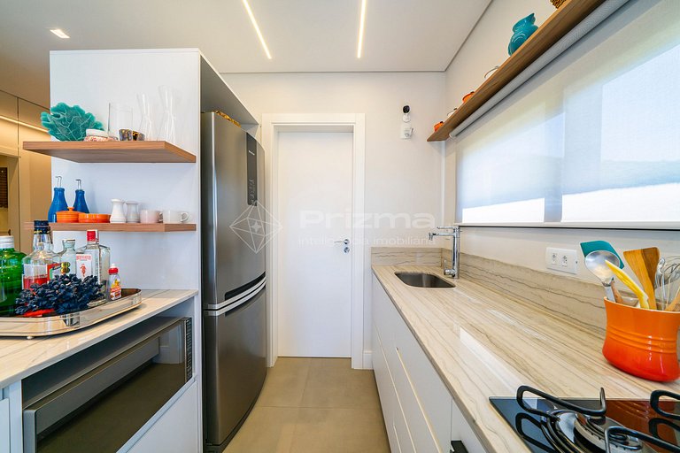 Apartamento Confortável com Duas Suítes na Praia do Mariscal