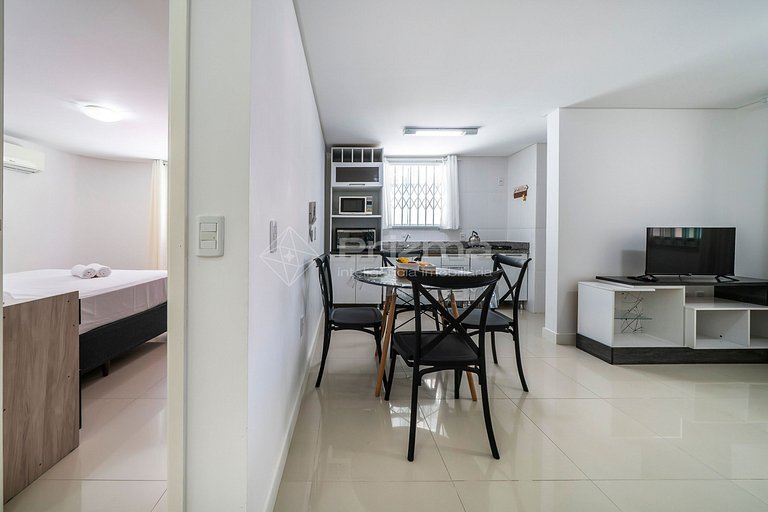 Ótimo apartamento na praia de Bombas