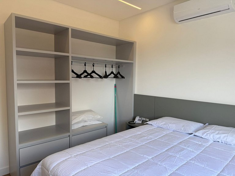 516 - Suíte em Localização Incrível