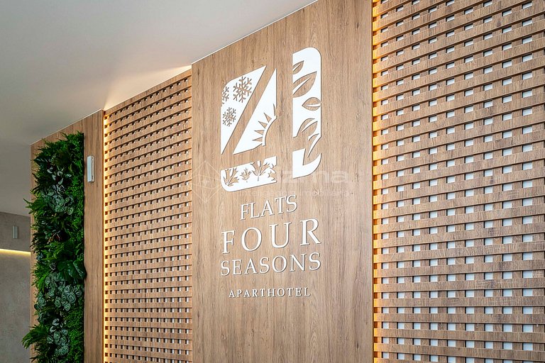 316- Ótima Suíte em Localização Incrível no centro de bombin