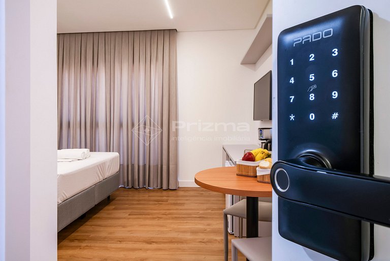 416 - Ótima Suíte em Localização Incrível - Praia de Bombinh