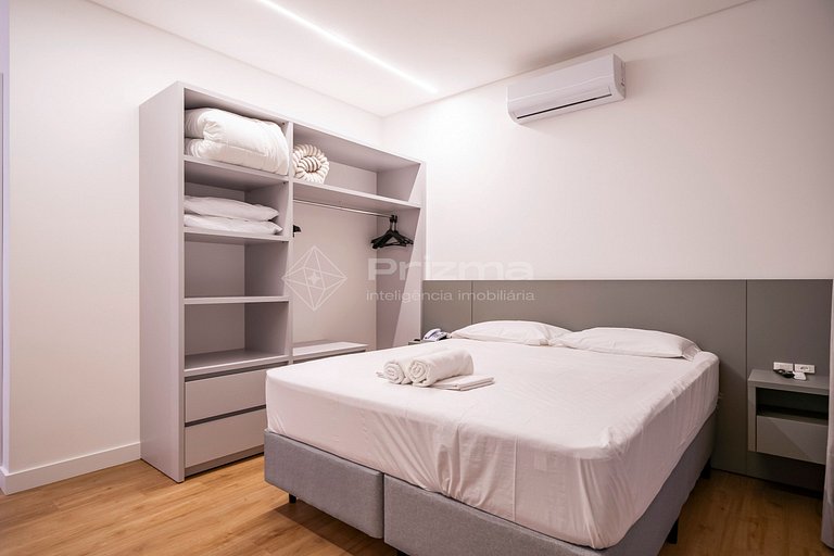 416 - Ótima Suíte em Localização Incrível - Praia de Bombinh