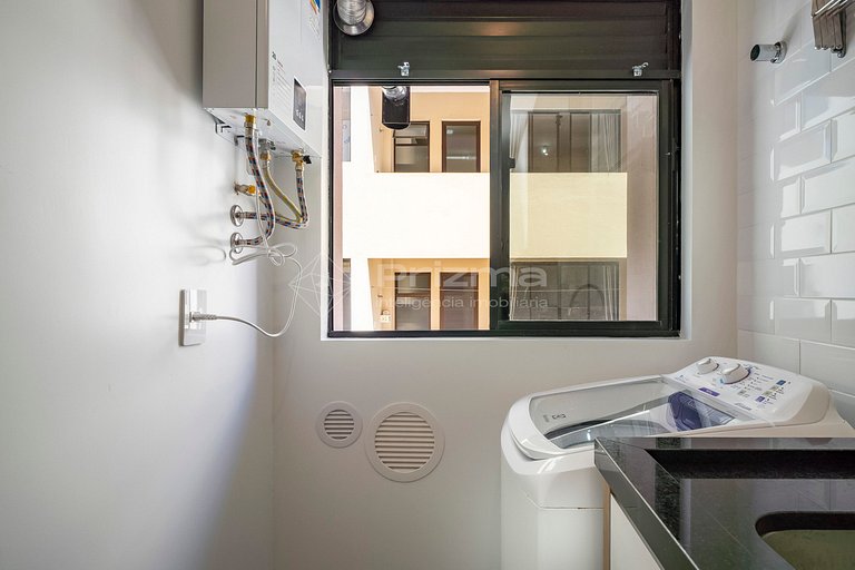 Recém reformado - com vista pro mar de Bombas