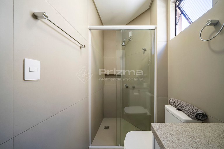 Recém reformado - com vista pro mar de Bombas