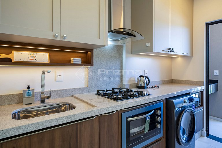 Lindo Apartamento- Condomínio com Piscina e Academia- Excele