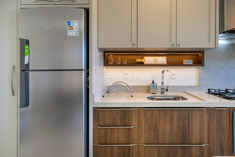 Lindo Apartamento- Condomínio com Piscina e Academia- Excele