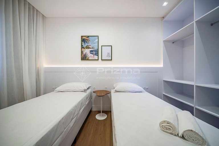Lindo Apartamento- Condomínio com Piscina e Academia- Excele