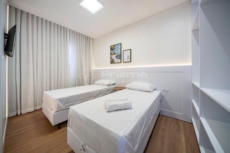 Lindo Apartamento- Condomínio com Piscina e Academia- Excele