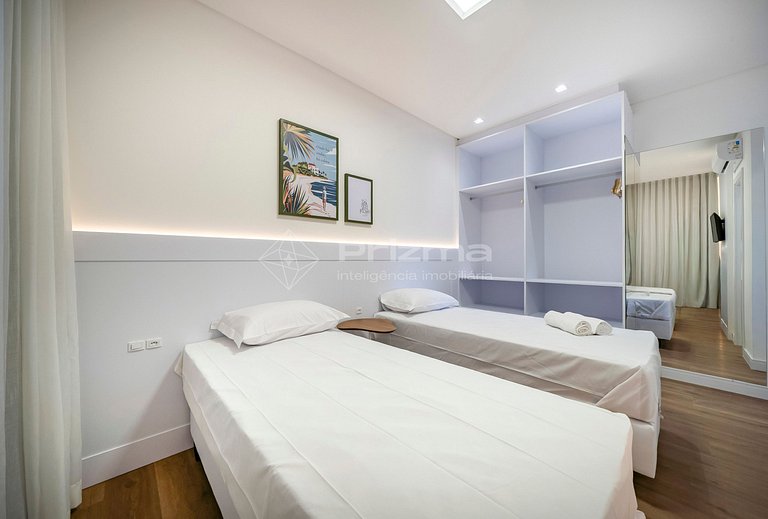 Lindo Apartamento- Condomínio com Piscina e Academia- Excele