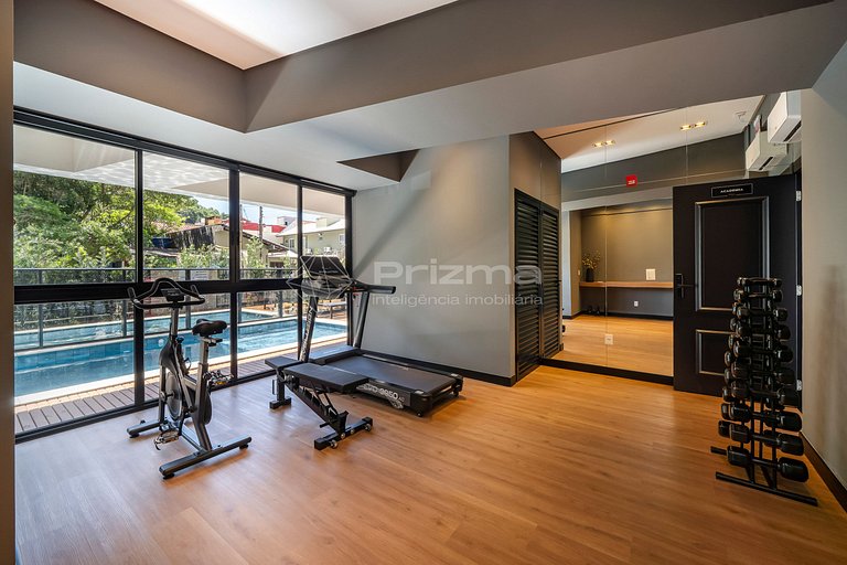 Lindo Apartamento- Condomínio com Piscina e Academia- Excele