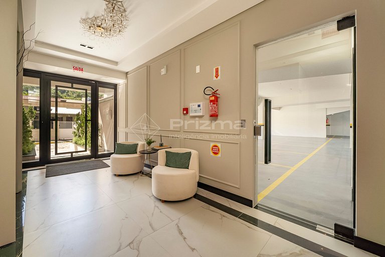 Lindo Apartamento- Condomínio com Piscina e Academia- Excele