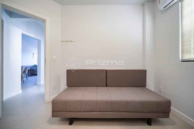 Recém reformado - com vista pro mar de Bombas