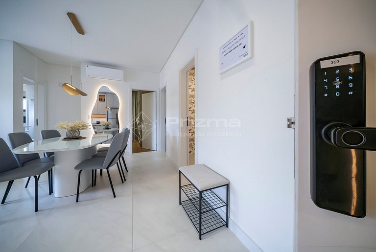 Lindo Apartamento Condomínio com Piscina