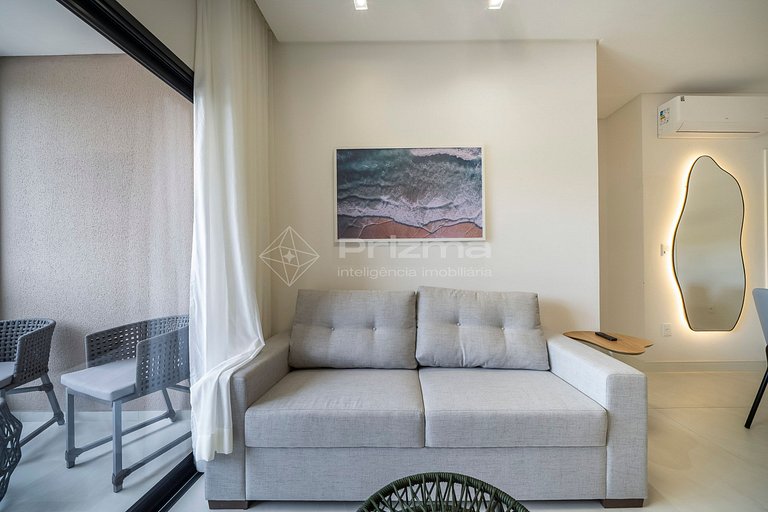 Lindo Apartamento Condomínio com Piscina