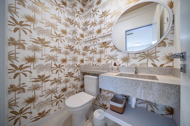 Lindo Apartamento Condomínio com Piscina