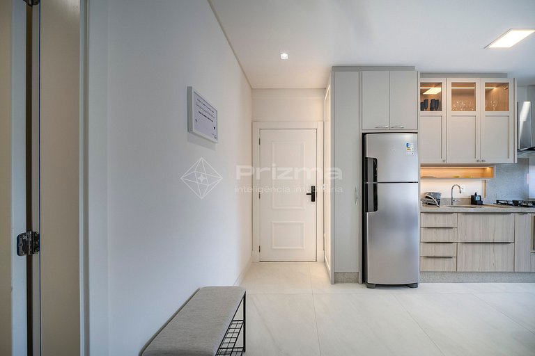 Lindo Apartamento Condomínio com Piscina