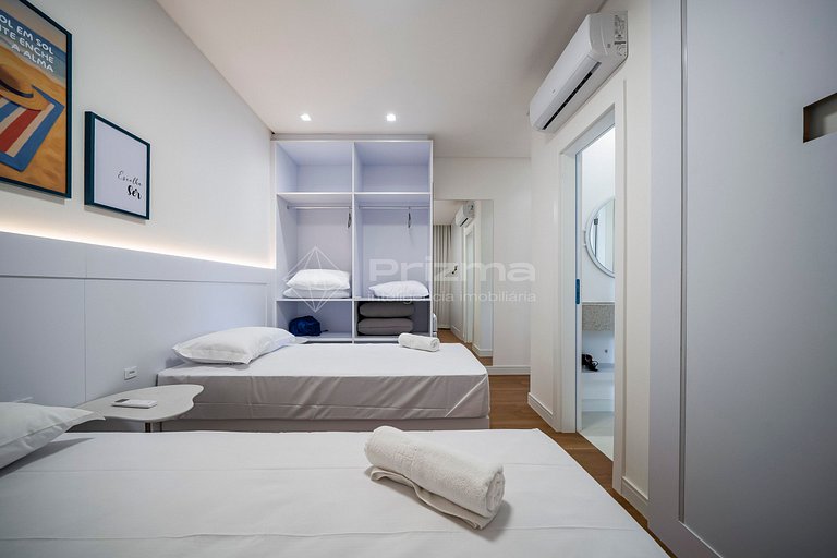 Lindo Apartamento Condomínio com Piscina