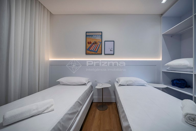 Lindo Apartamento Condomínio com Piscina