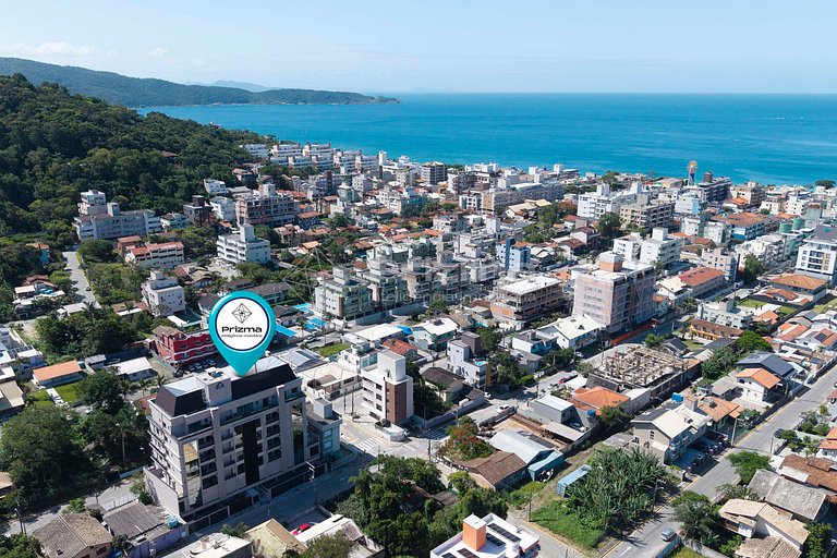 Lindo Apartamento Condomínio com Piscina