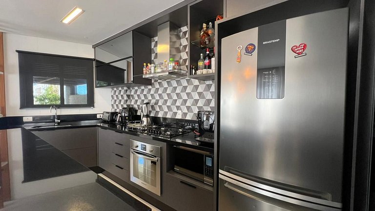 Apto c/ Piscina Privativa e Vista Mar- Condomínio de Alto Pa