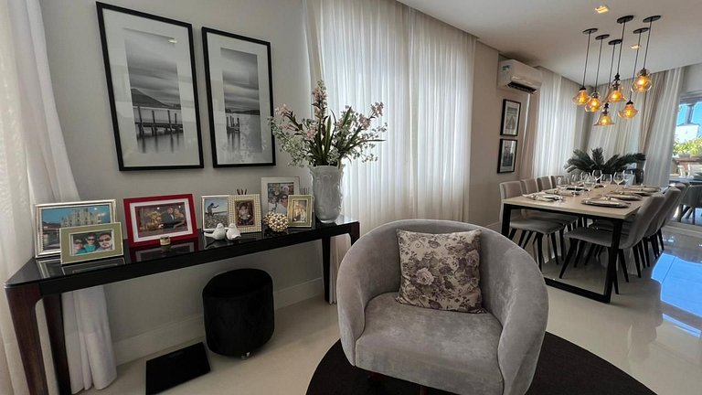 Apto c/ Piscina Privativa e Vista Mar- Condomínio de Alto Pa