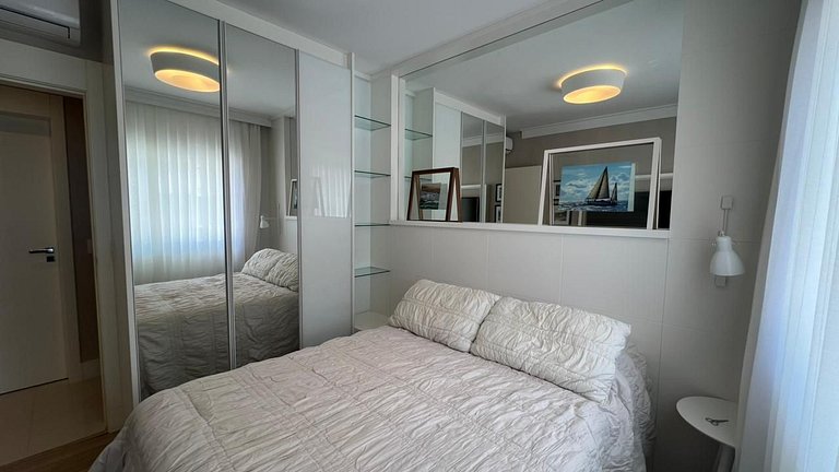 Apto c/ Piscina Privativa e Vista Mar- Condomínio de Alto Pa