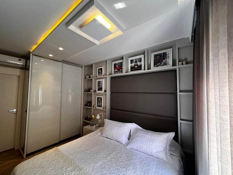 Apto c/ Piscina Privativa e Vista Mar- Condomínio de Alto Pa