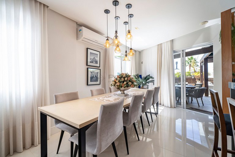 Apto c/ Piscina Privativa e Vista Mar- Condomínio de Alto Pa