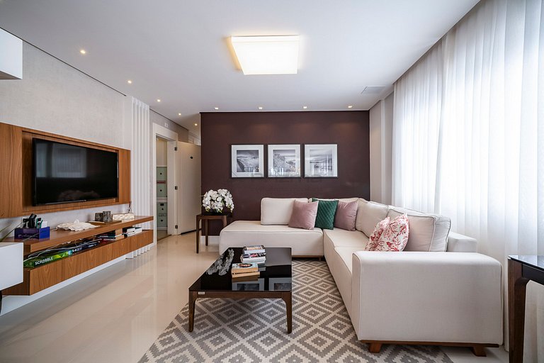 Apto c/ Piscina Privativa e Vista Mar- Condomínio de Alto Pa