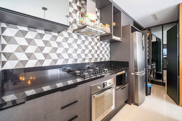 Apto c/ Piscina Privativa e Vista Mar- Condomínio de Alto Pa