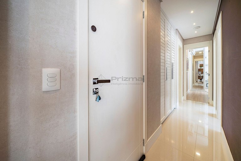 Apto c/ Piscina Privativa e Vista Mar- Condomínio de Alto Pa