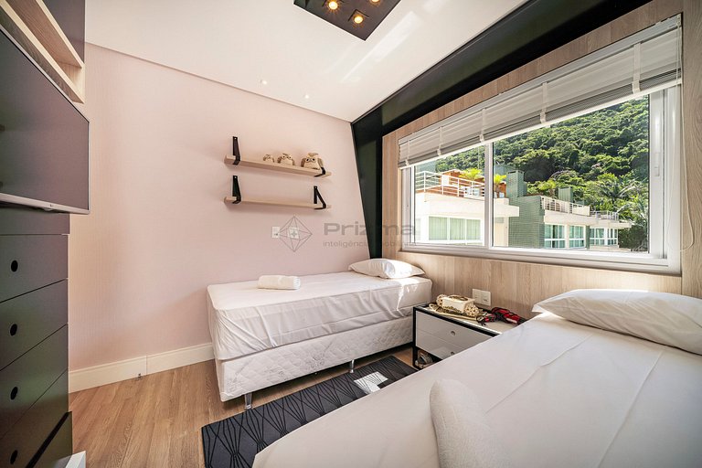 Apto c/ Piscina Privativa e Vista Mar- Condomínio de Alto Pa