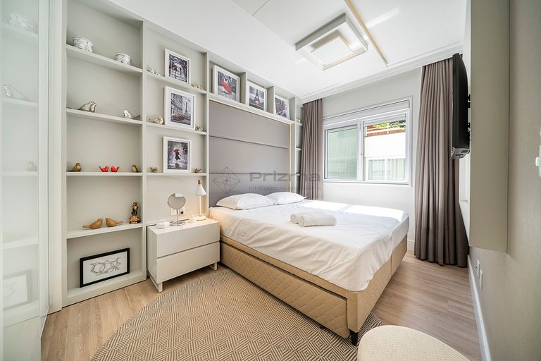 Apto c/ Piscina Privativa e Vista Mar- Condomínio de Alto Pa