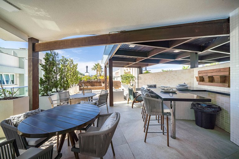 Apto c/ Piscina Privativa e Vista Mar- Condomínio de Alto Pa