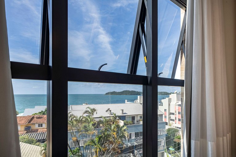 402 01 - WaldGarten- A Passos do Mar e Frente Avenida - Cond