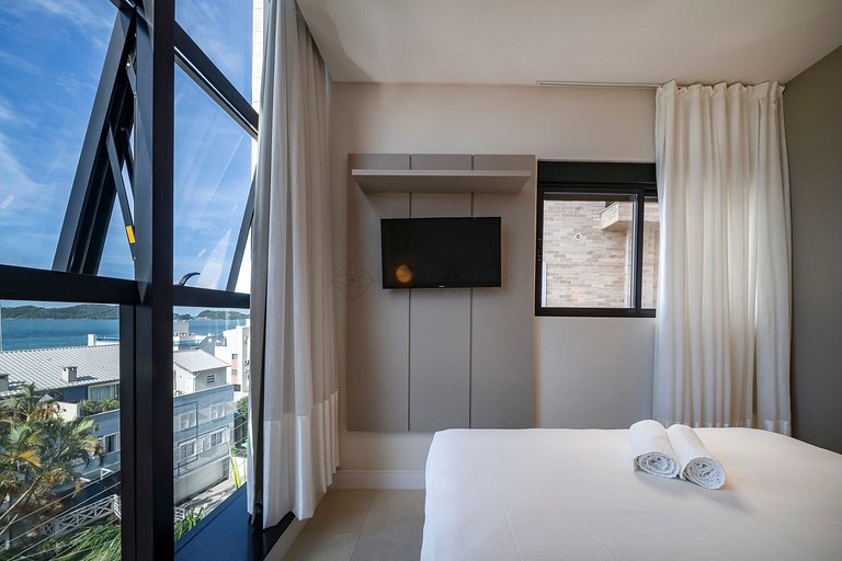 402 01 - WaldGarten- A Passos do Mar e Frente Avenida - Cond