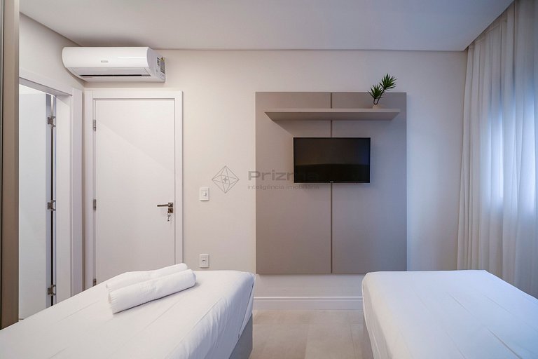 402 01 - WaldGarten- A Passos do Mar e Frente Avenida - Cond